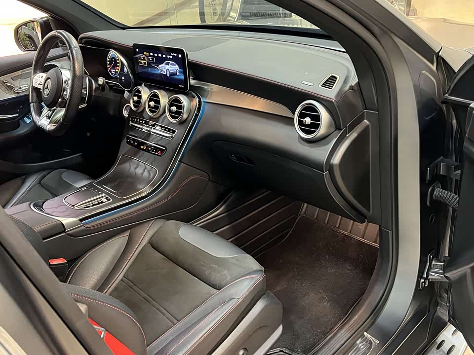 Mercedes-Benz GLC Coupe AMG