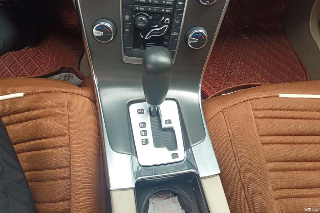 Volvo S60, 2012 16