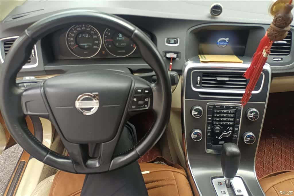Volvo S60, 2012 12