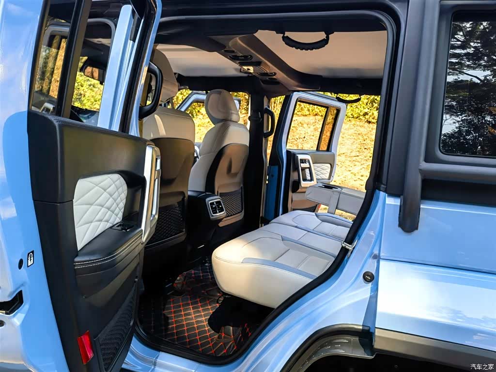 BAIC BJ40, 2023 10