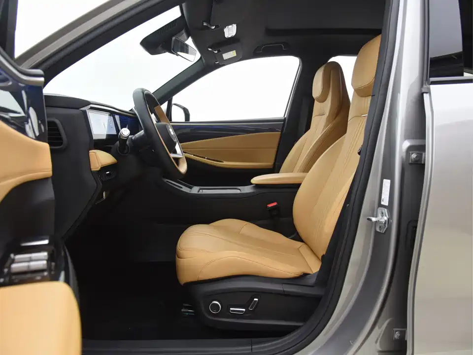 Geely Galaxy Galaxy L7