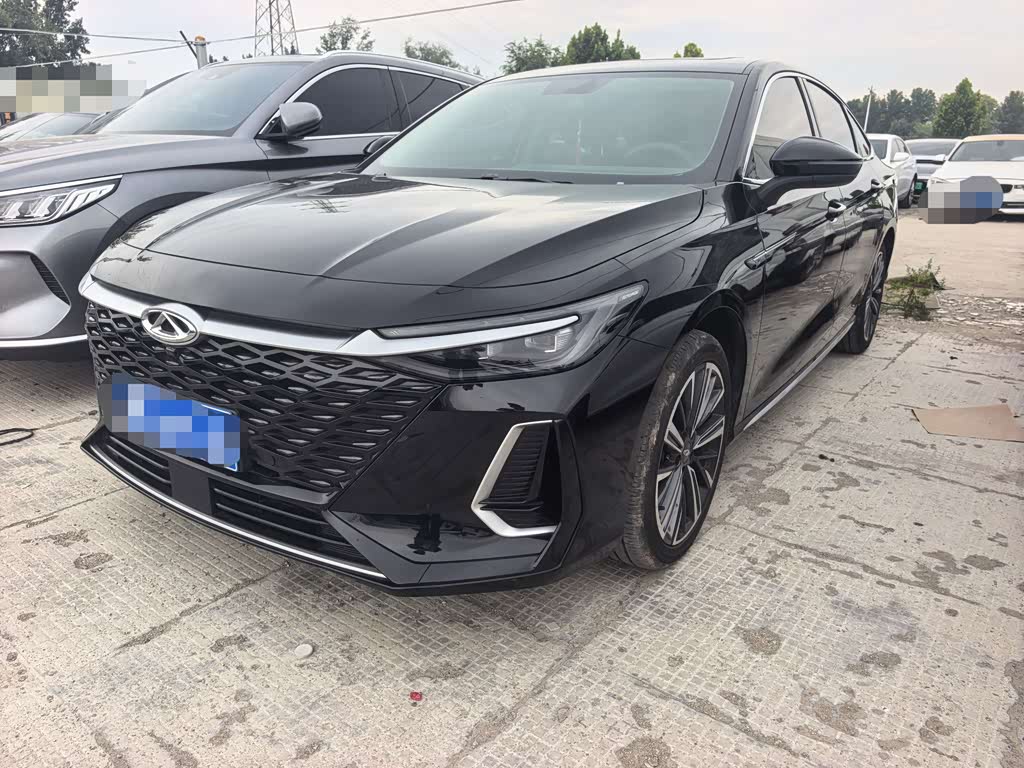 Chery Arrizo 8