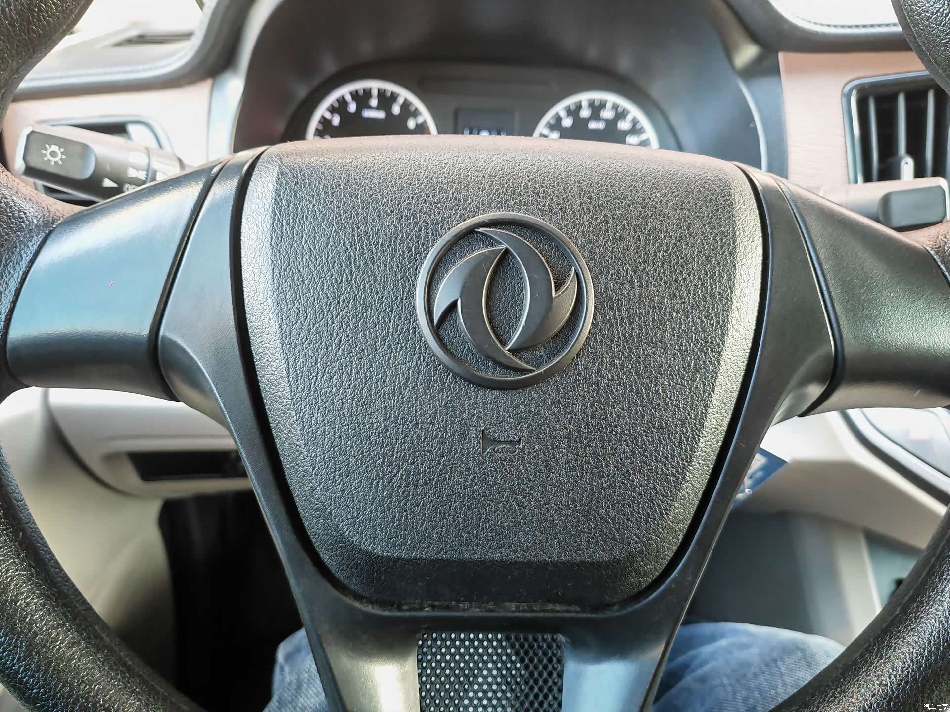 DongFeng M5L, 2021 14