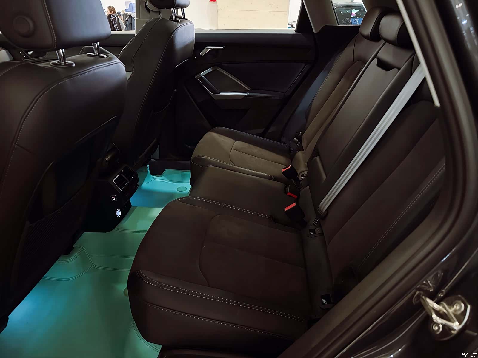 Audi Q3, 2023 8
