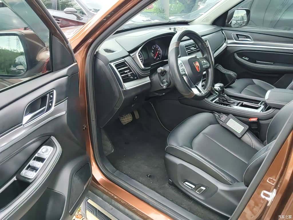 Roewe RX8, 2019 16