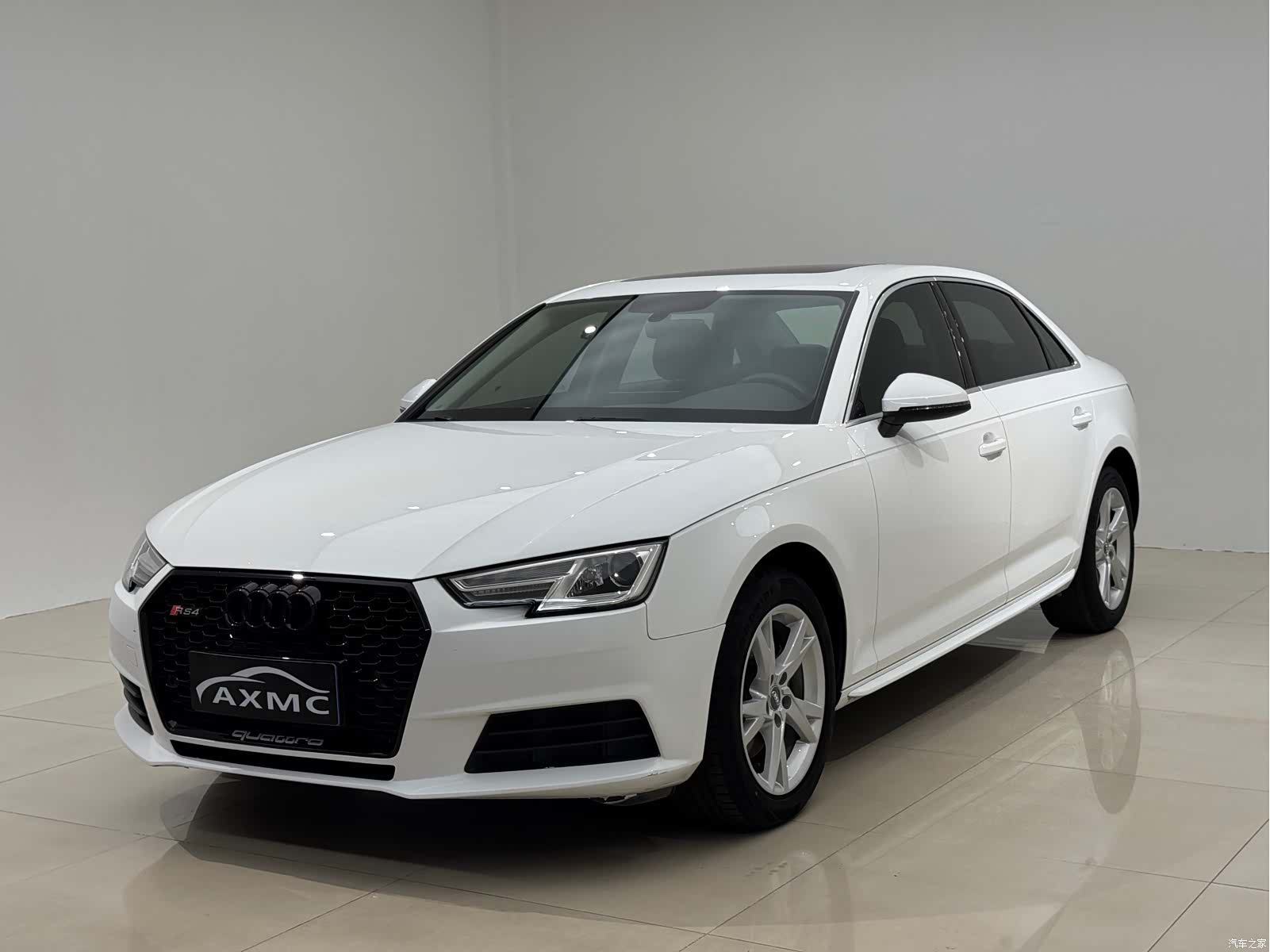Audi A4L, 2017 1