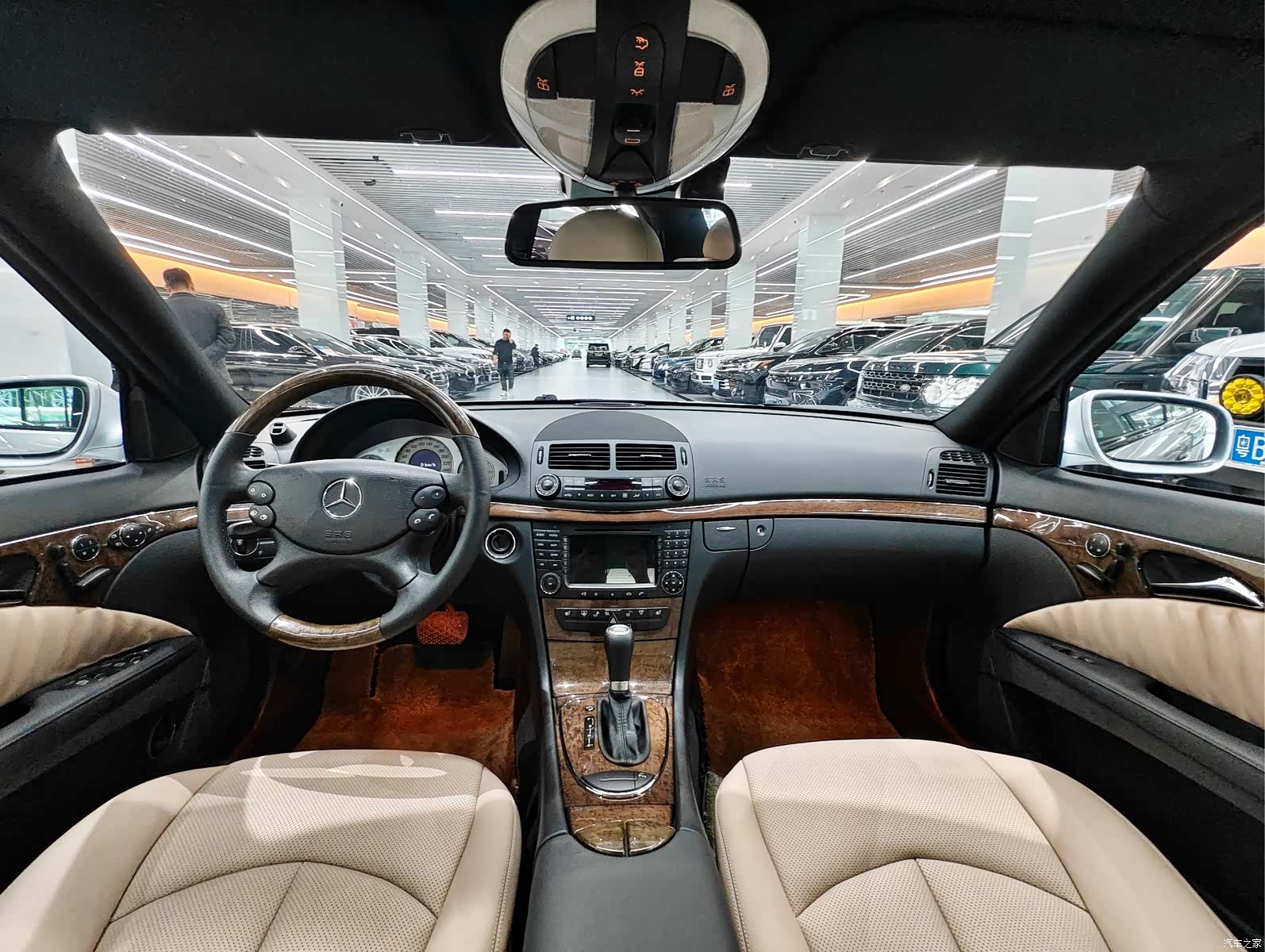 Mercedes-Benz E-Class, 2009 13