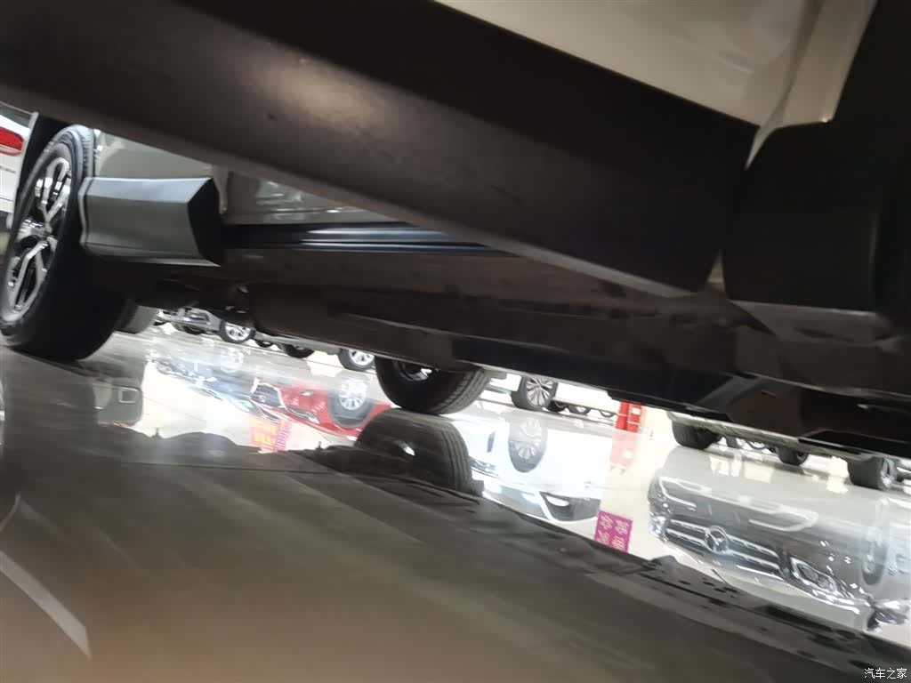 Toyota RAV4, 2019 все фото
