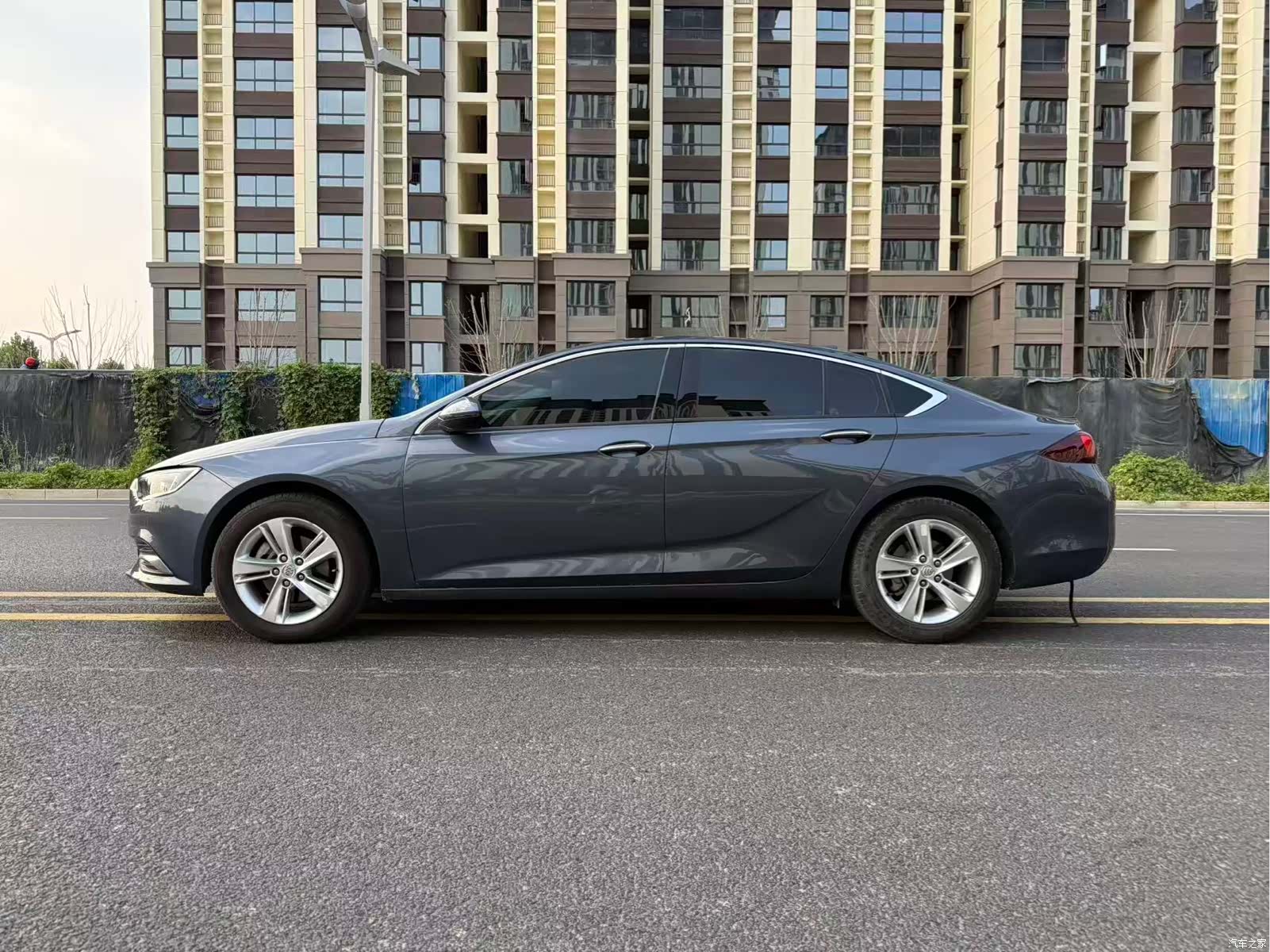 Buick Regal, 2020 4