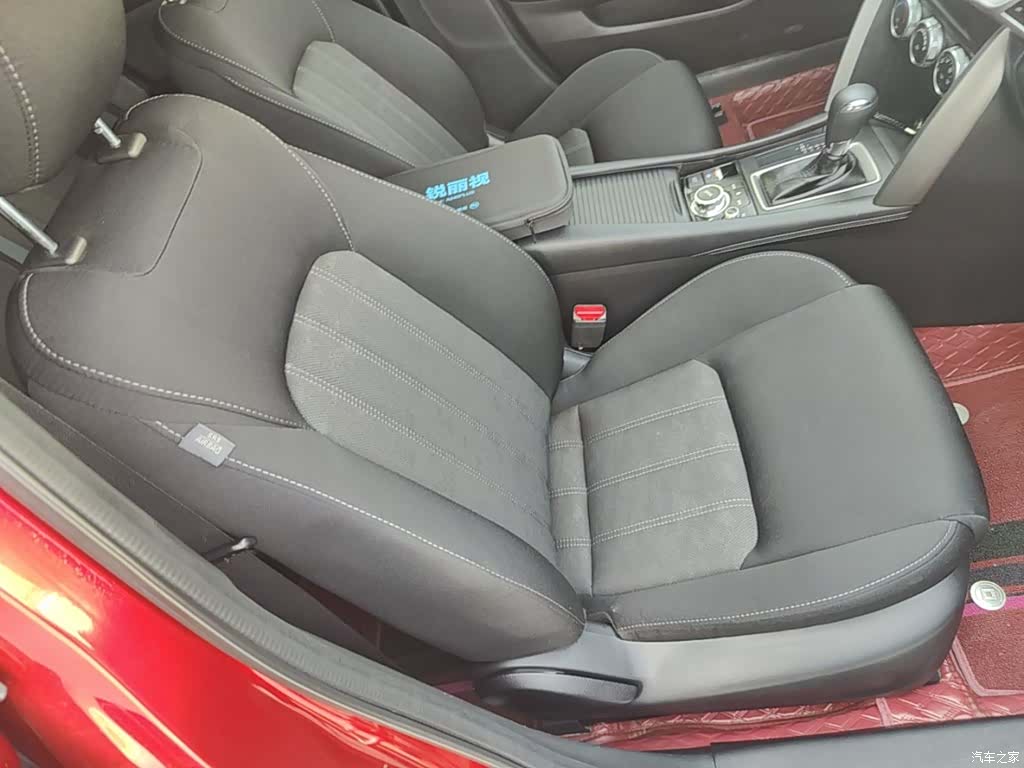 Mazda CX-4, 2019 25