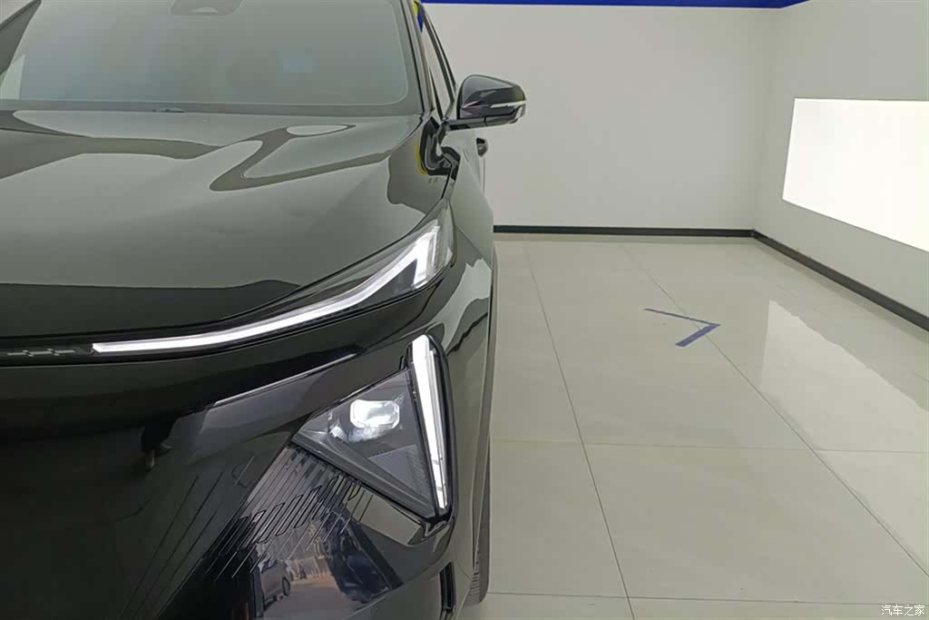 Geely Galaxy L7, 2023 все фото