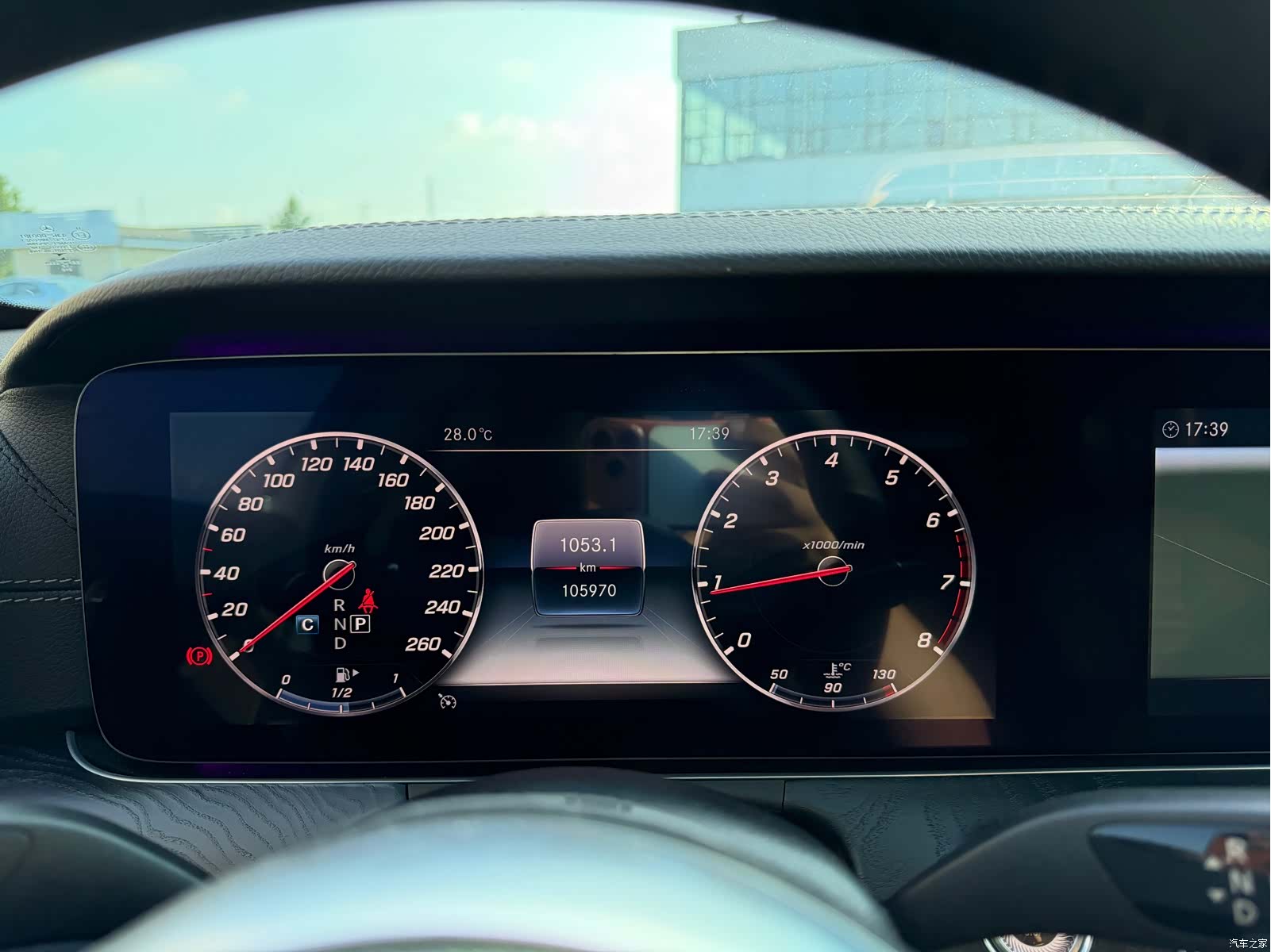 Mercedes-Benz E-Class, 2019 11