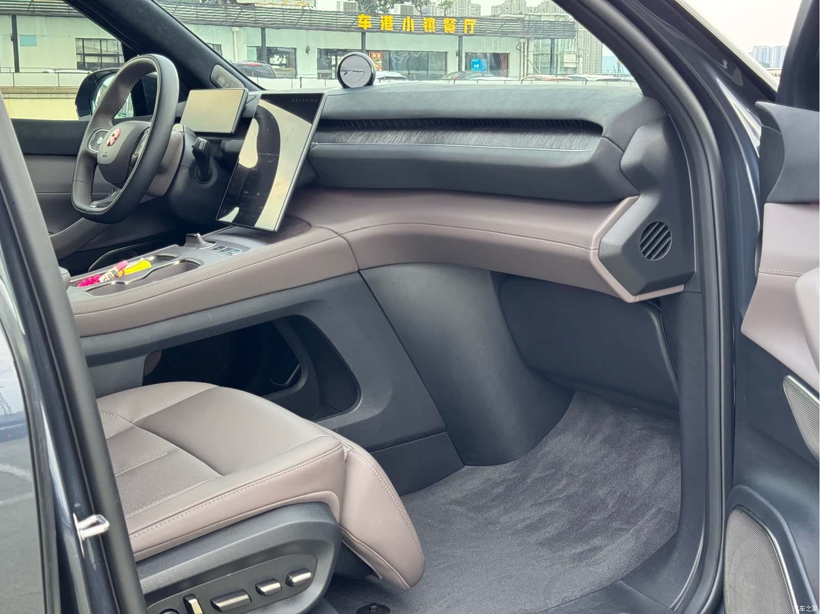 NIO ES7, 2022 10