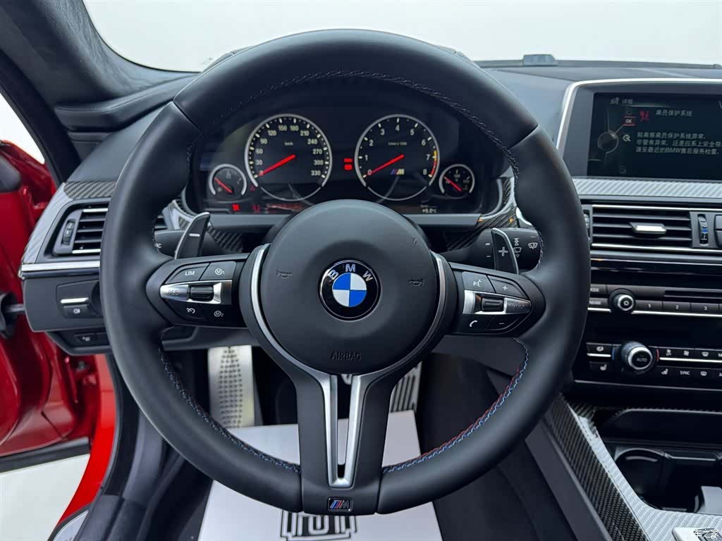 BMW M6, 2016 13