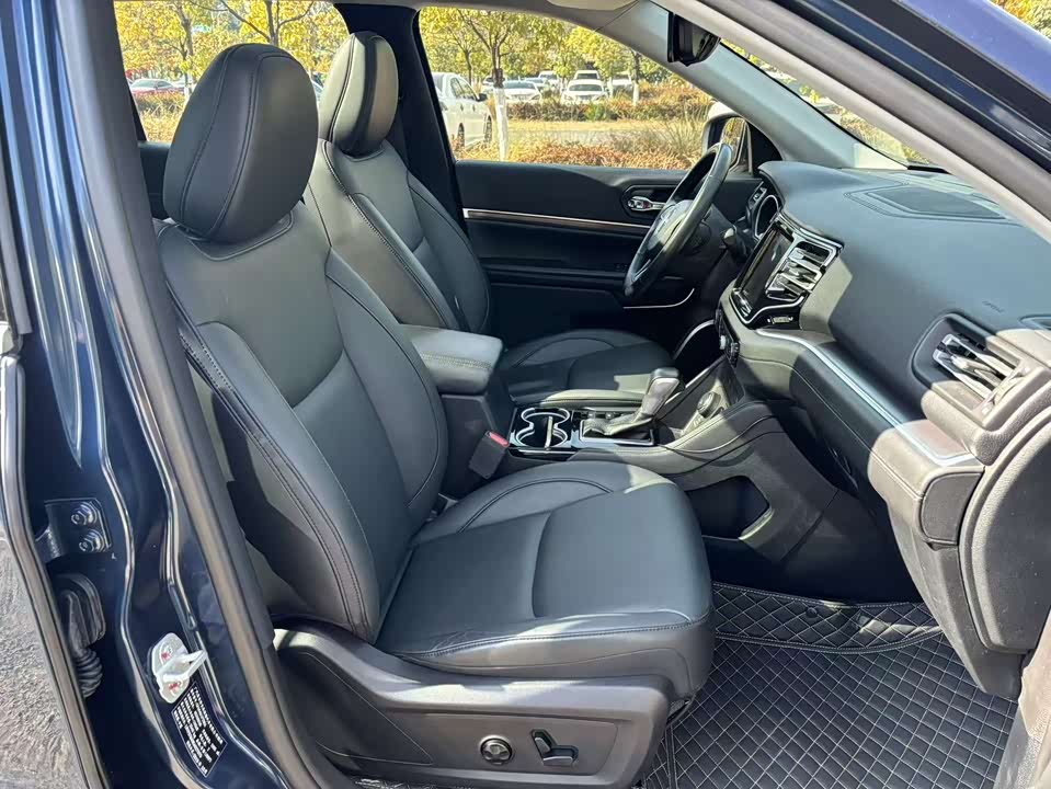 Jeep Grand Commander