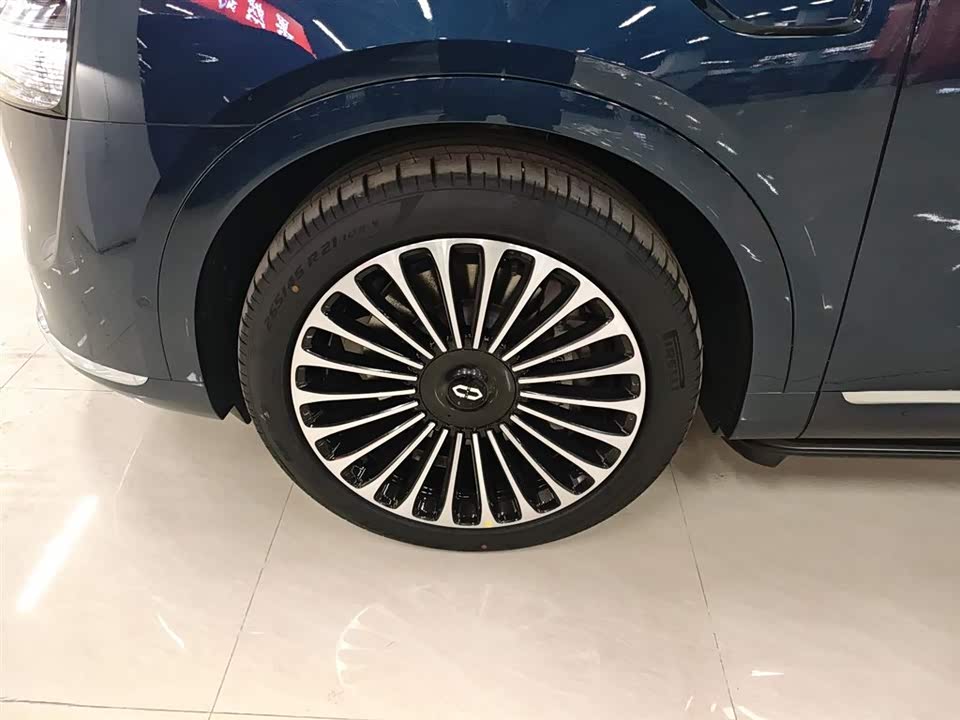 AITO Ask the world M9