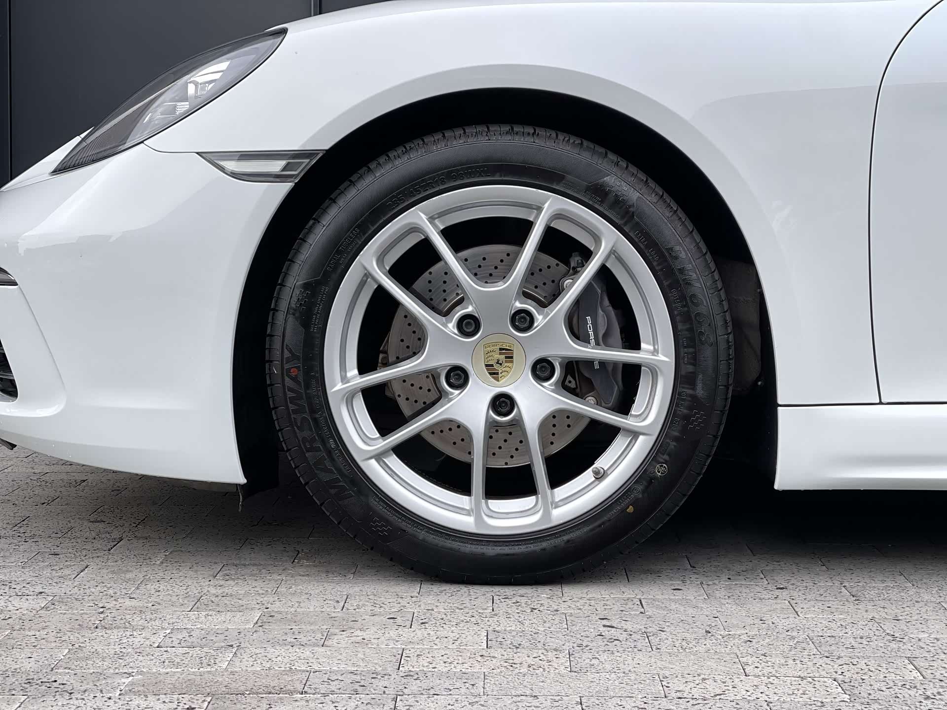 Porsche Cayman, 2017 14