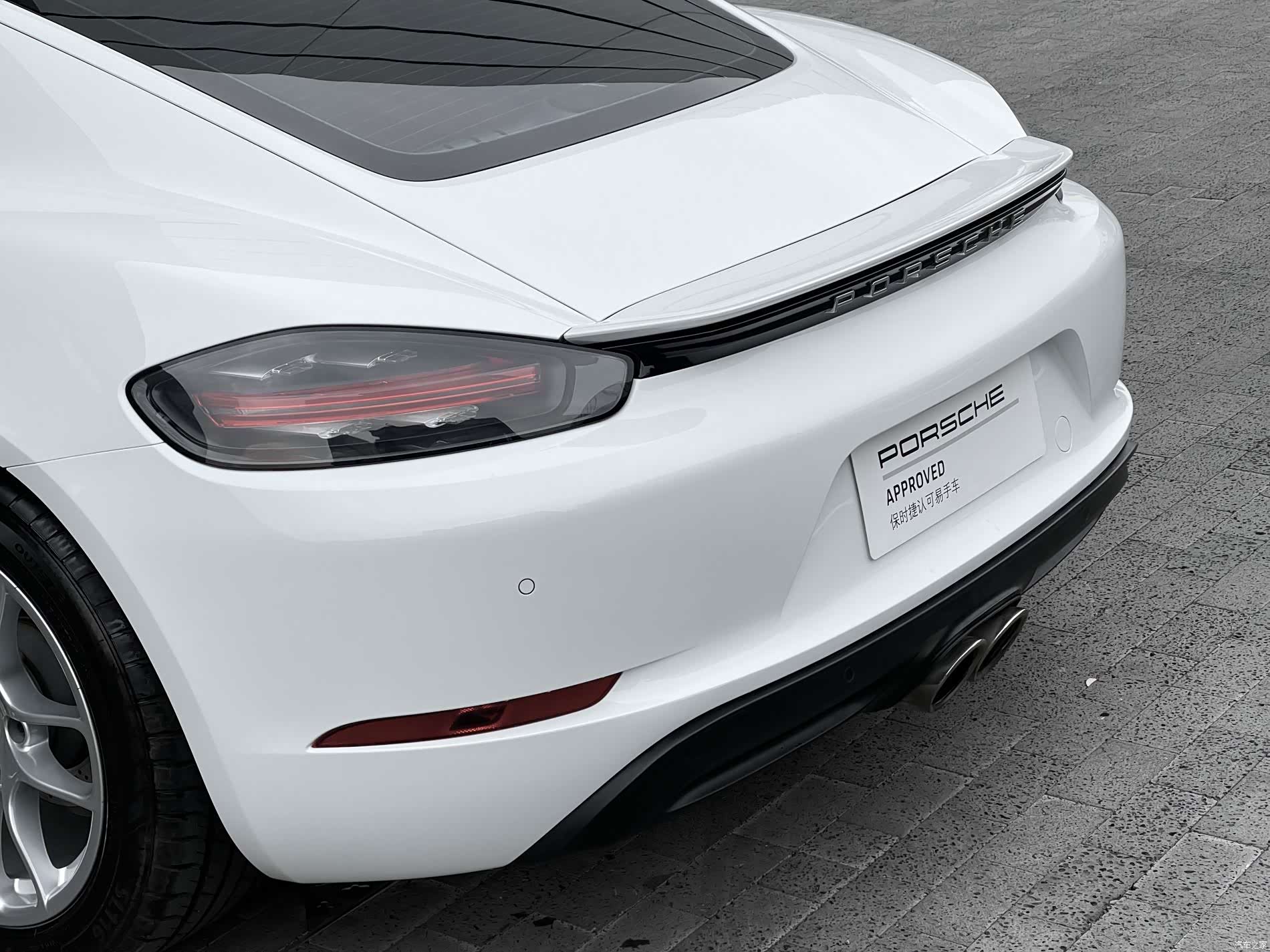 Porsche Cayman, 2017 15
