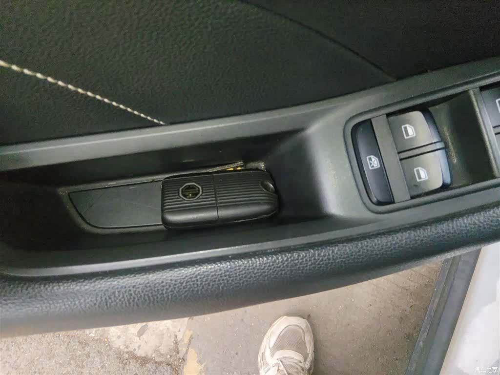 MG ZS, 2017 12