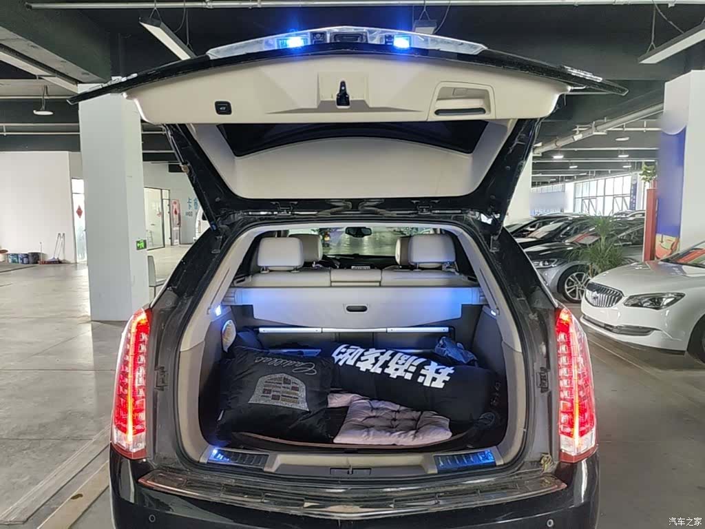 Cadillac SRX, 2015 19