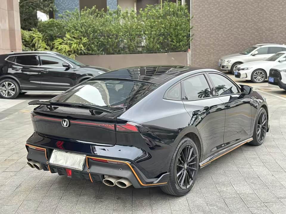 Changan UNI-V