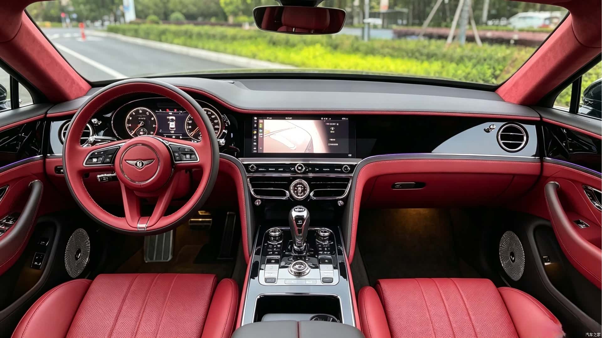 Bentley Flying Spur, 2021 все фото
