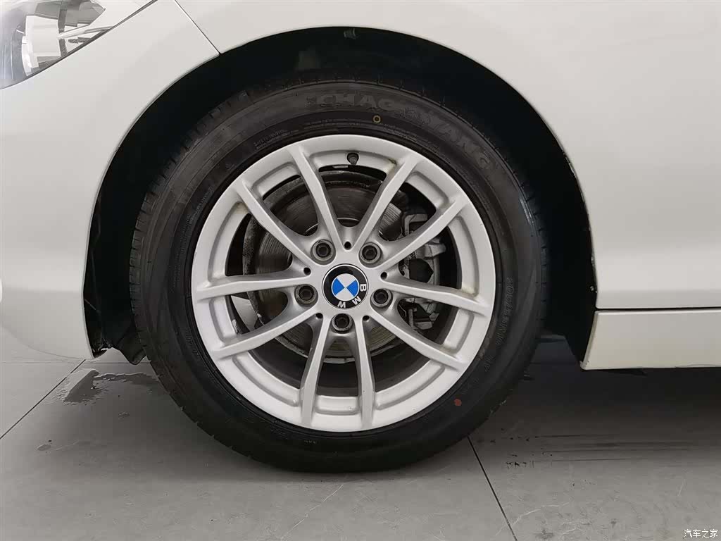 BMW 1 Series, 2019 17
