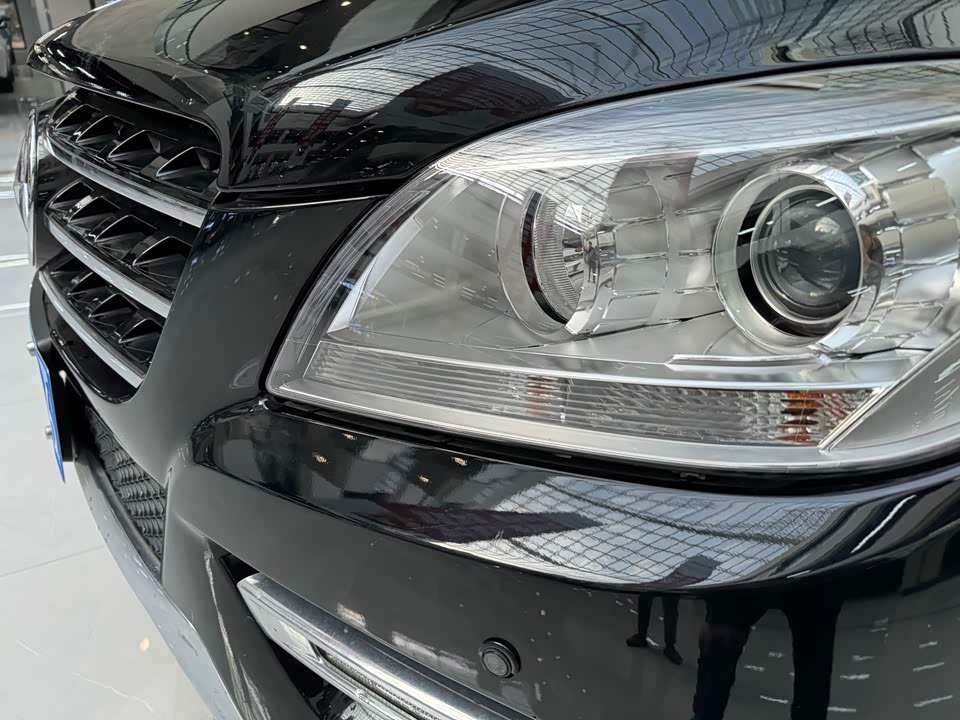 Mercedes-Benz M class