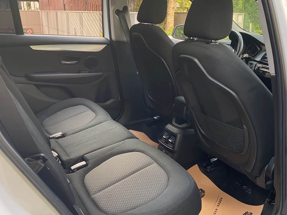 BMW 2 series multifunctional station wagon