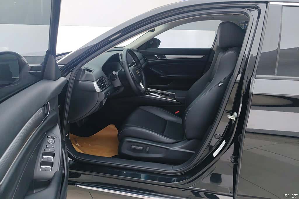 Honda Accord, 2019 9