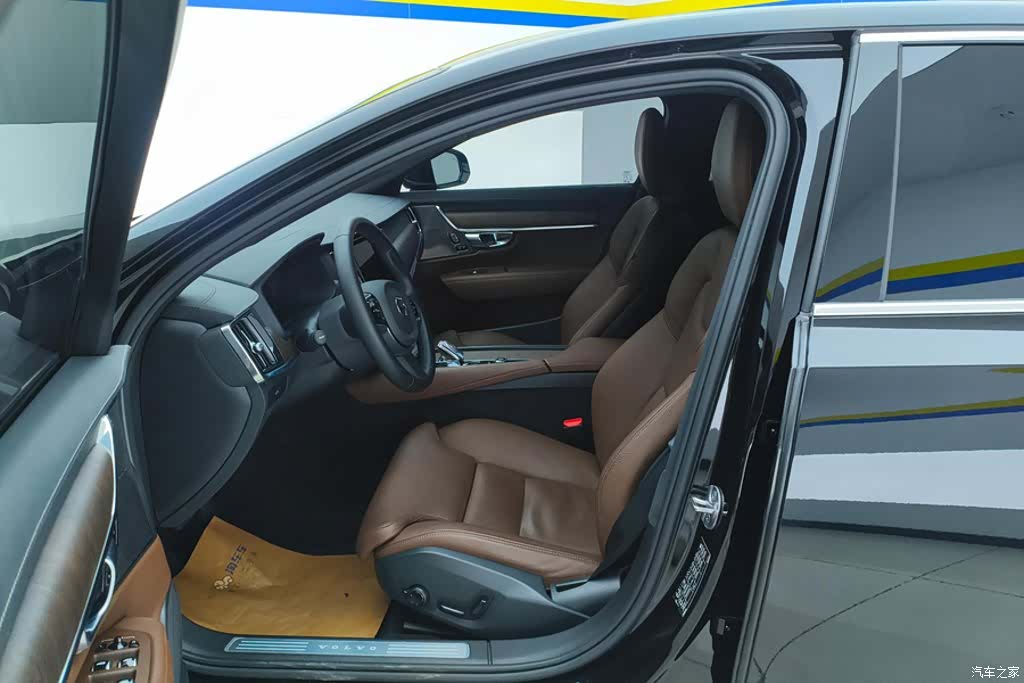 Volvo S90, 2024 9