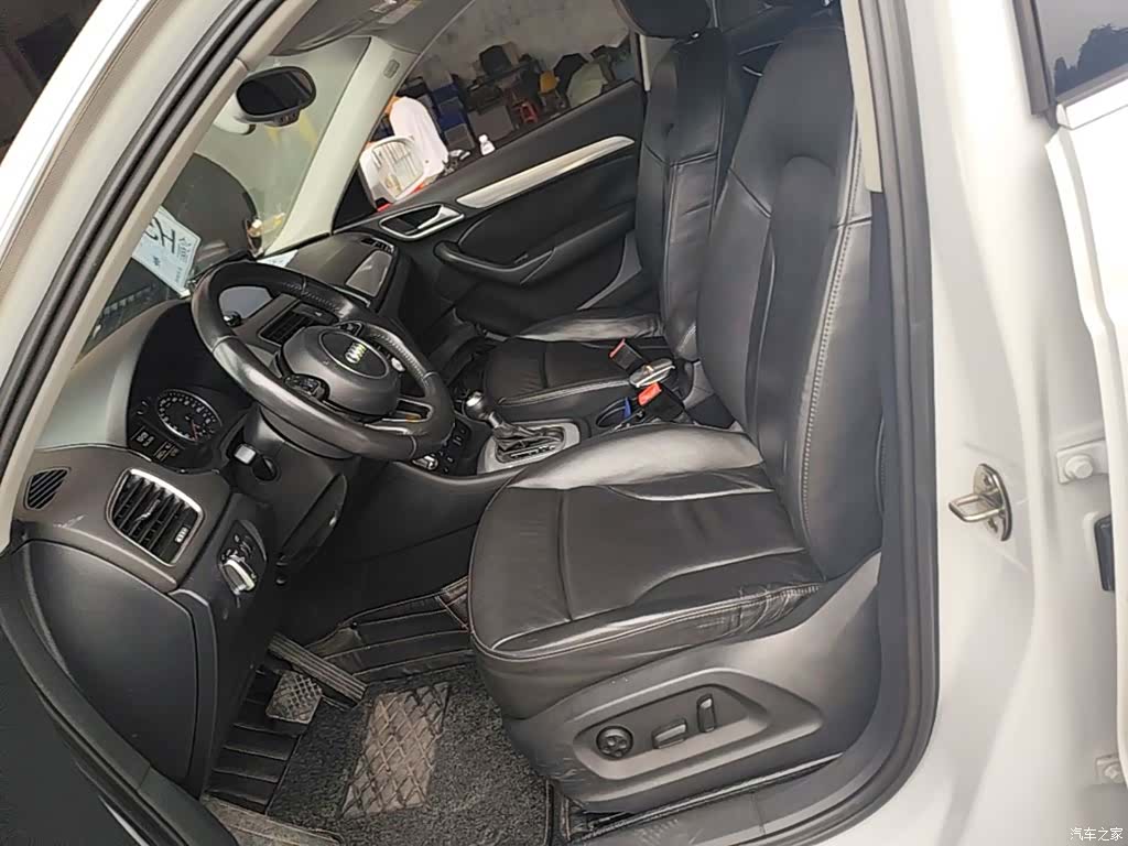 Audi Q3, 2014 15