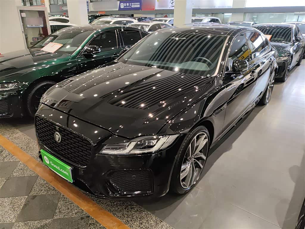 Jaguar XFL