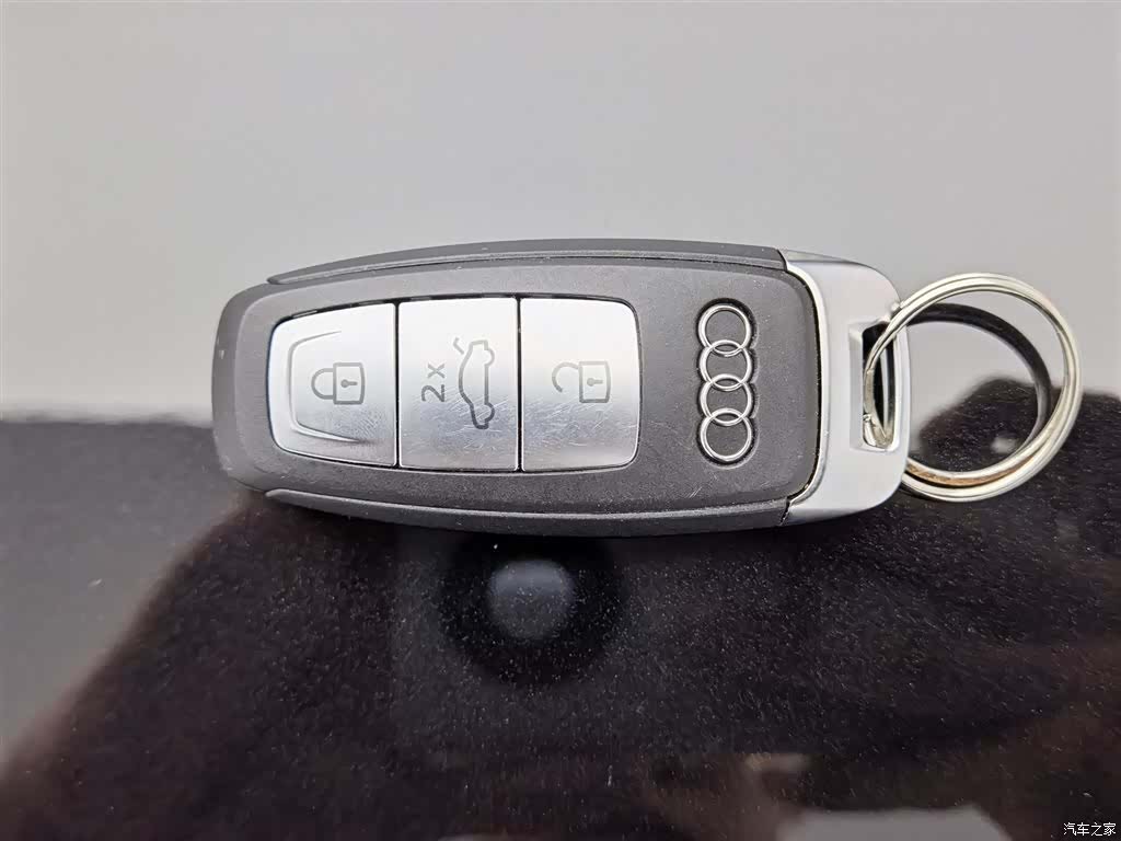 Audi A6L, 2022 19