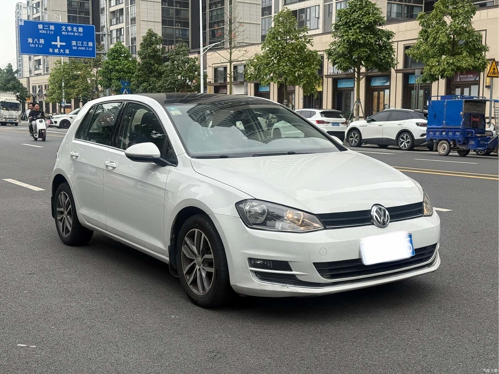 Volkswagen Golf, 2017 3