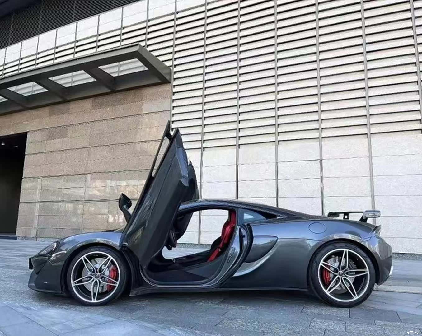 McLaren 540C, 2016 2