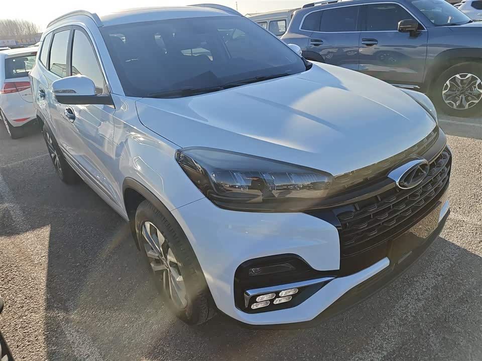 Chery Tiggo 8
