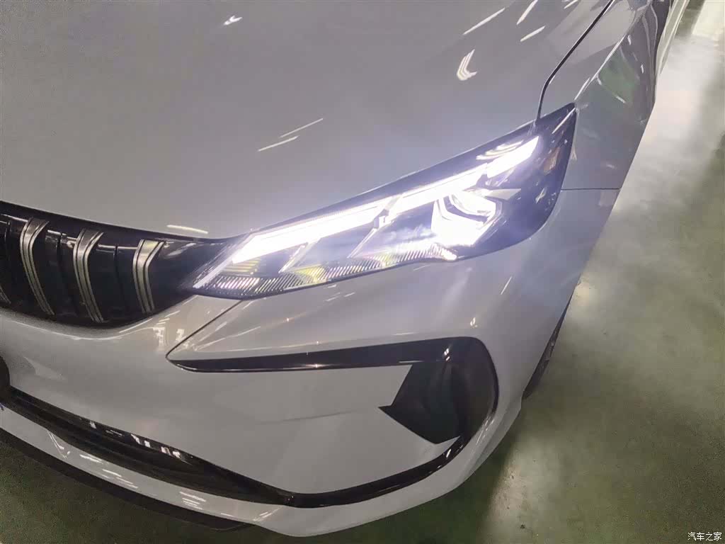 Geely Binray, 2026 24