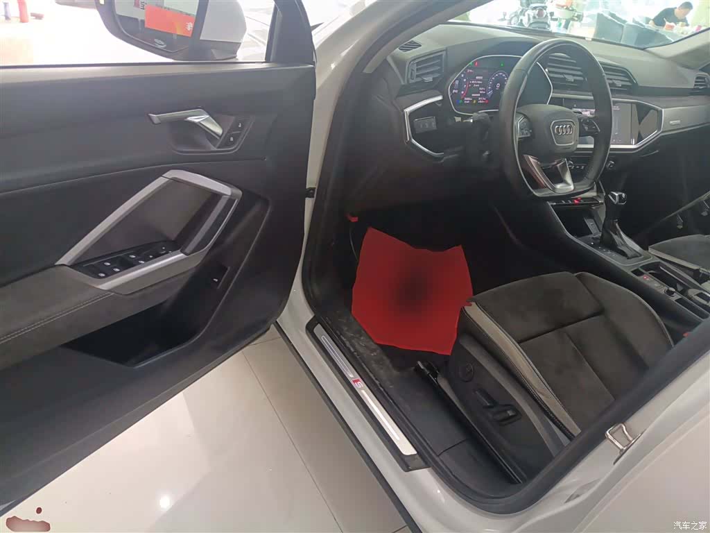 Audi Q3, 2019 16