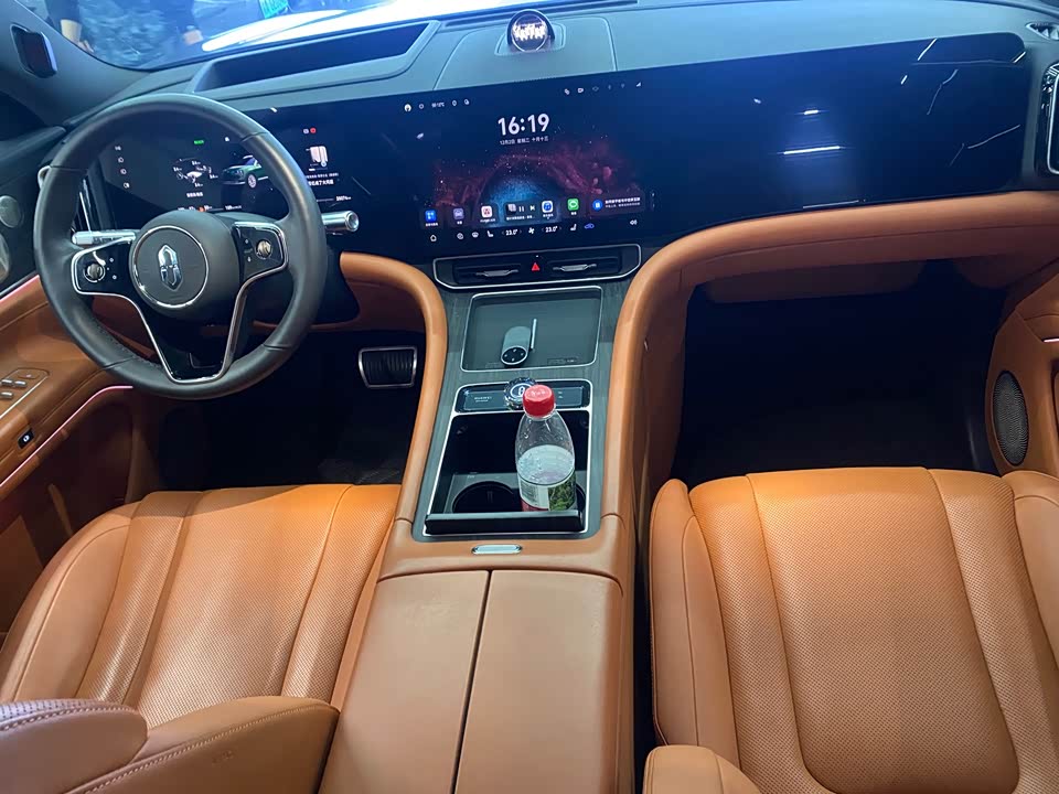 AITO Ask the world M9