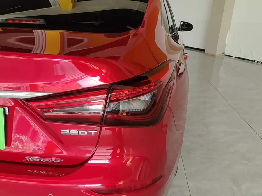 Changan Eado 2019, фото 8