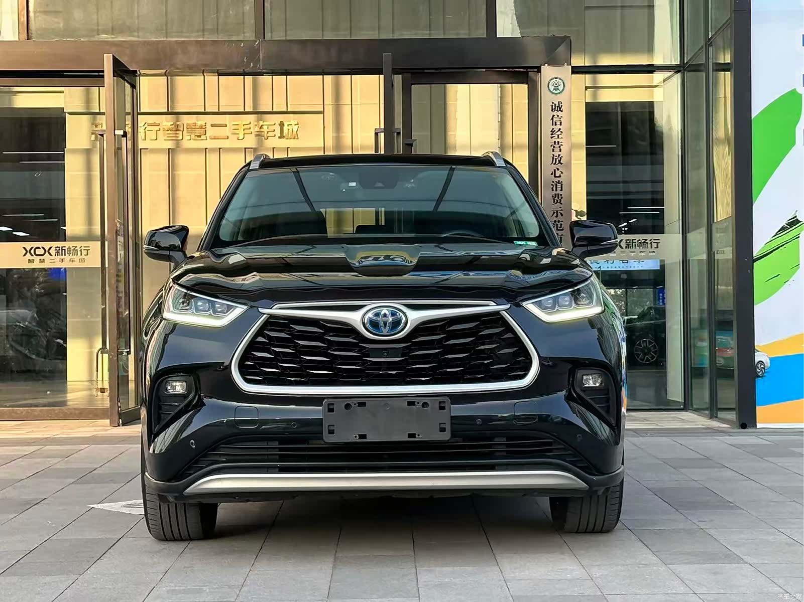 Toyota Highlander, 2021 все фото