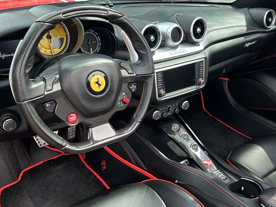 Ferrari California T