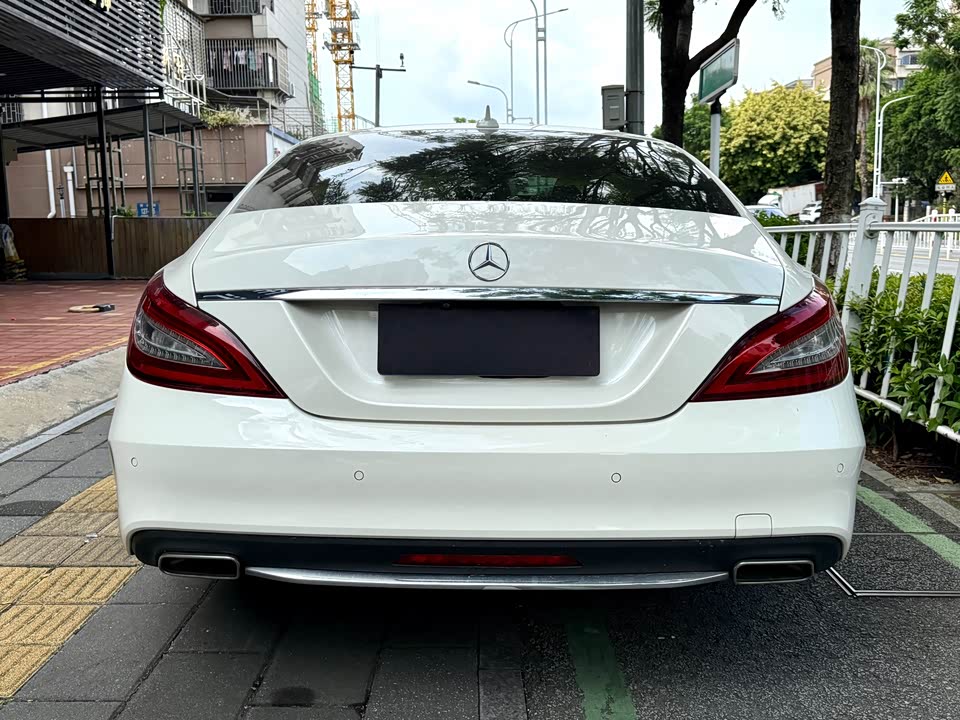Mercedes-Benz CLS