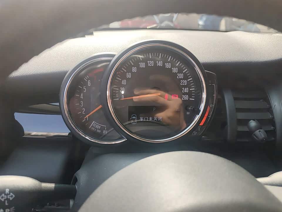 MINI MINI