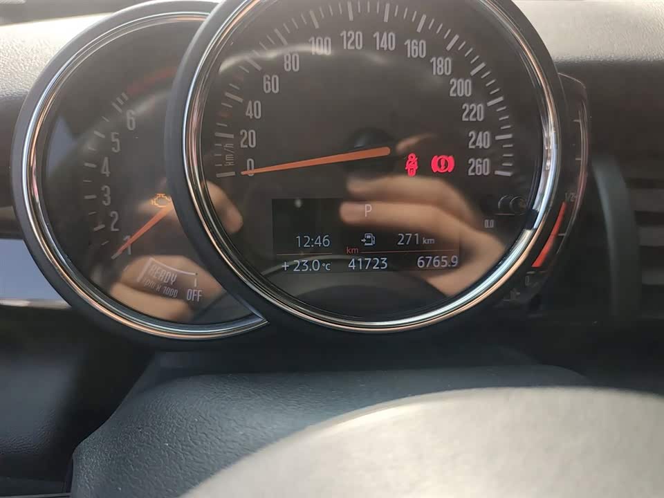 MINI MINI