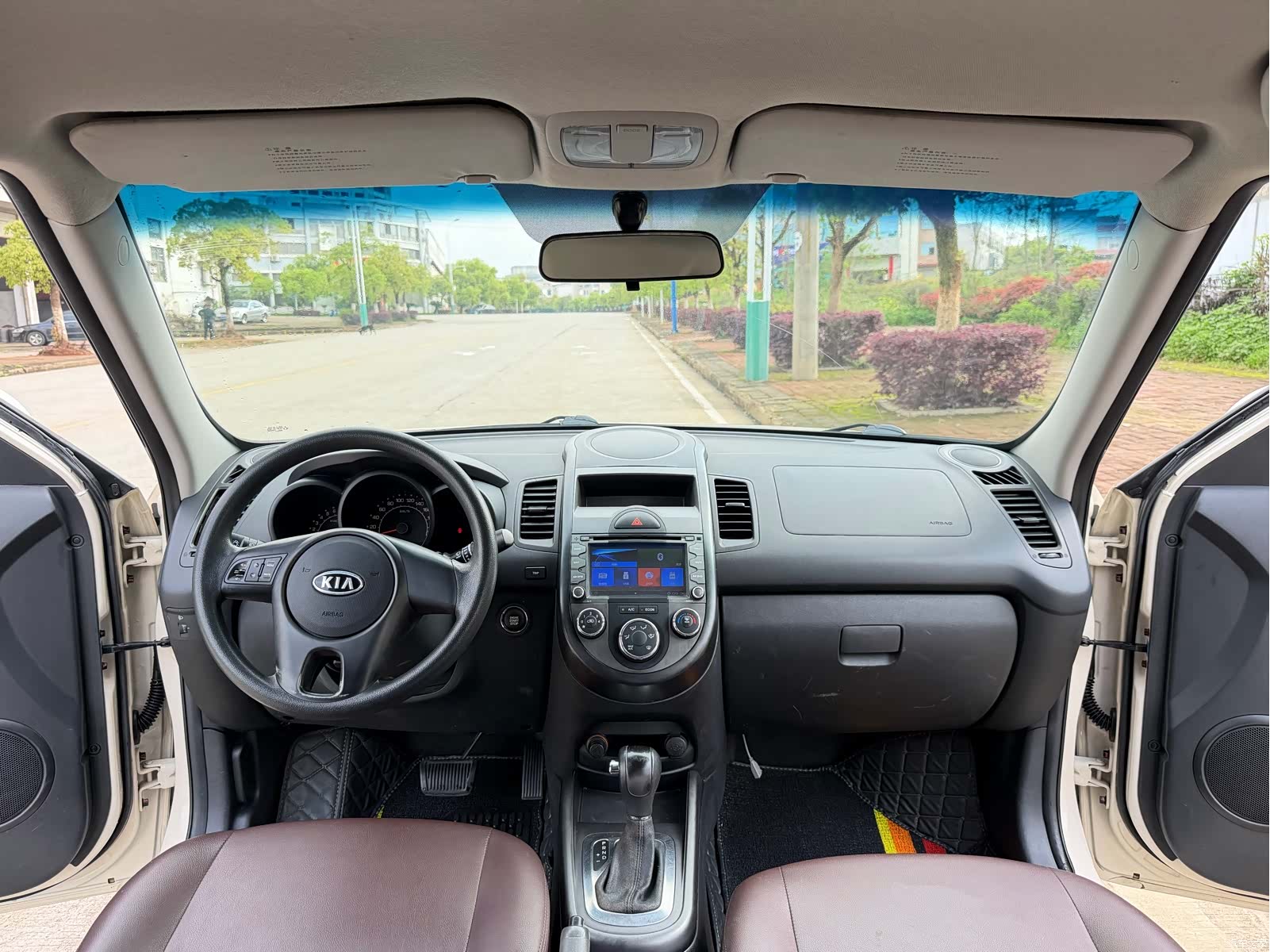 Kia GL, 2013 6