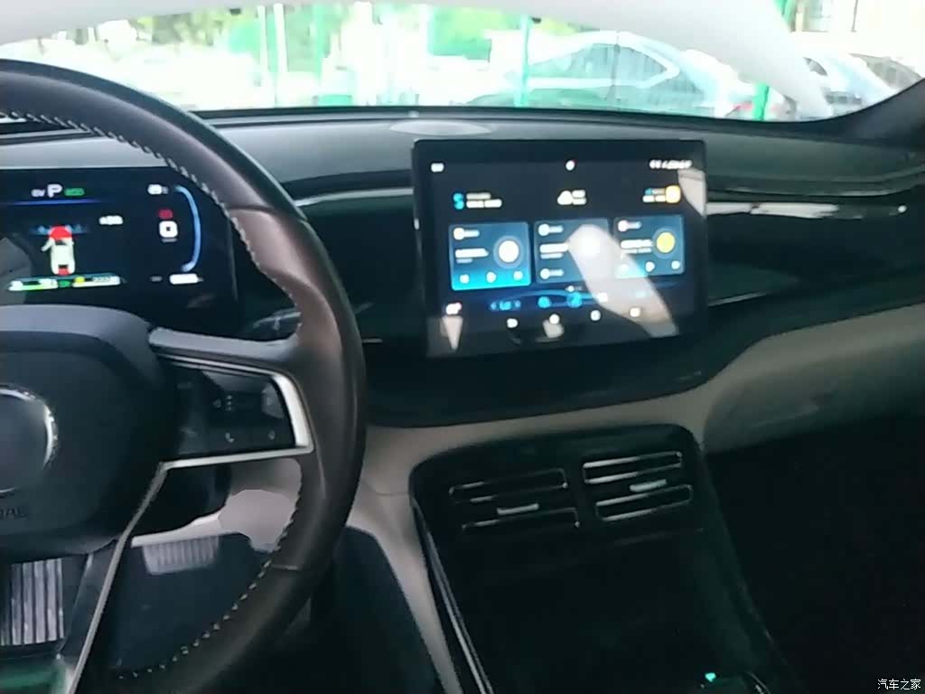 BYD Qin, 2023 10