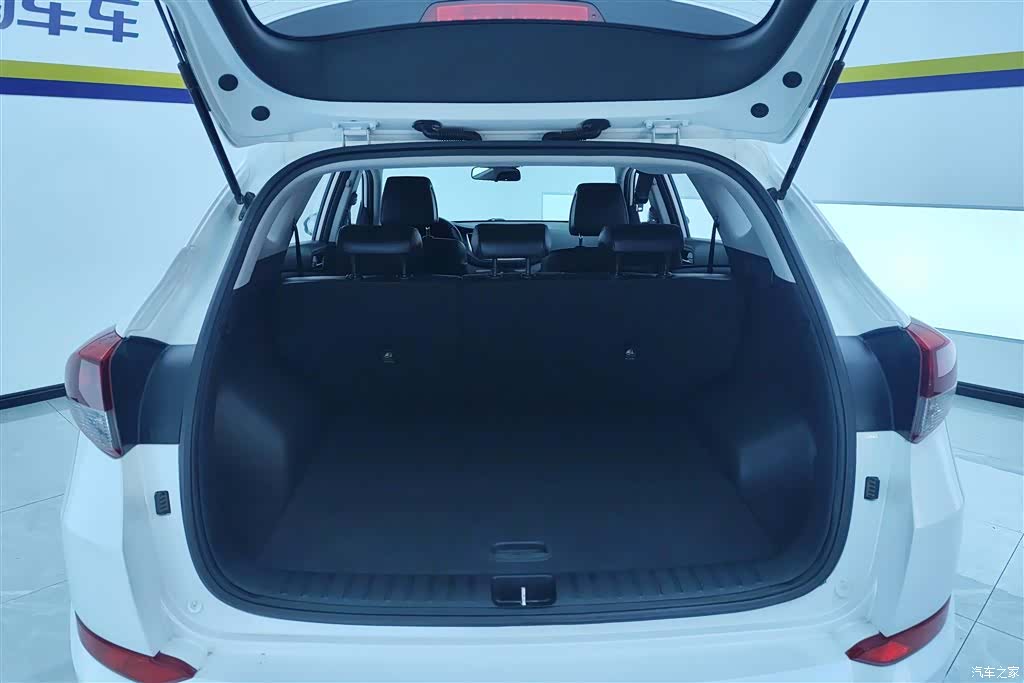 Hyundai Tucson, 2016 4