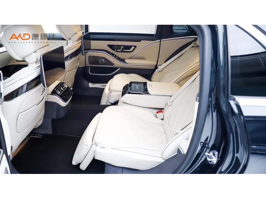 Maybach S480, 2023 7